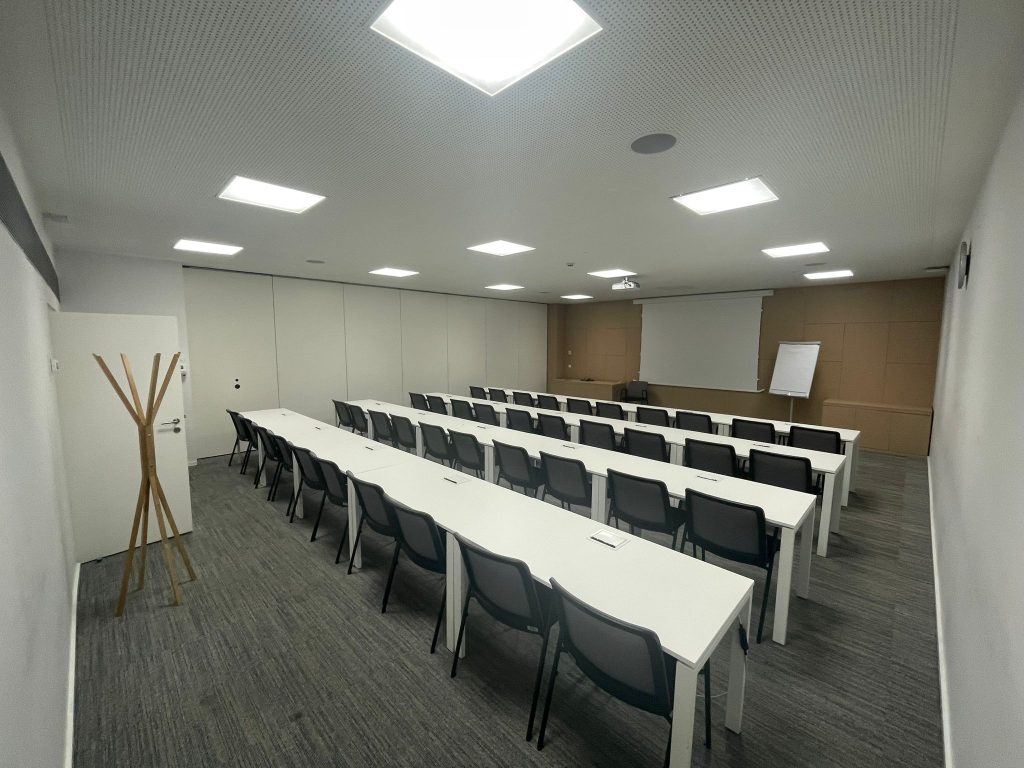 BALC ROOM 5,II